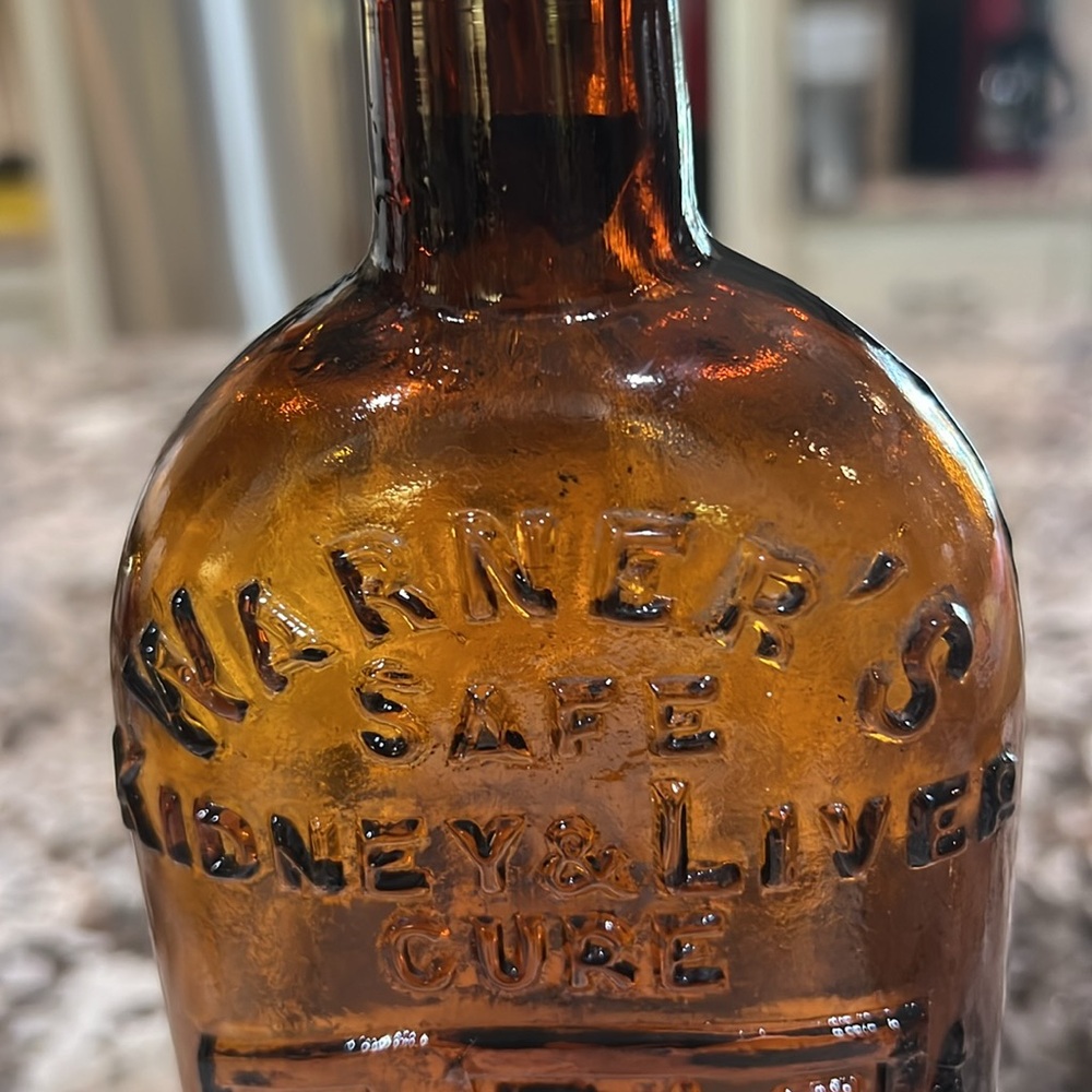 Warner’s Safe Kidney and Liver Cure Bottle.  Excellent Condition.
